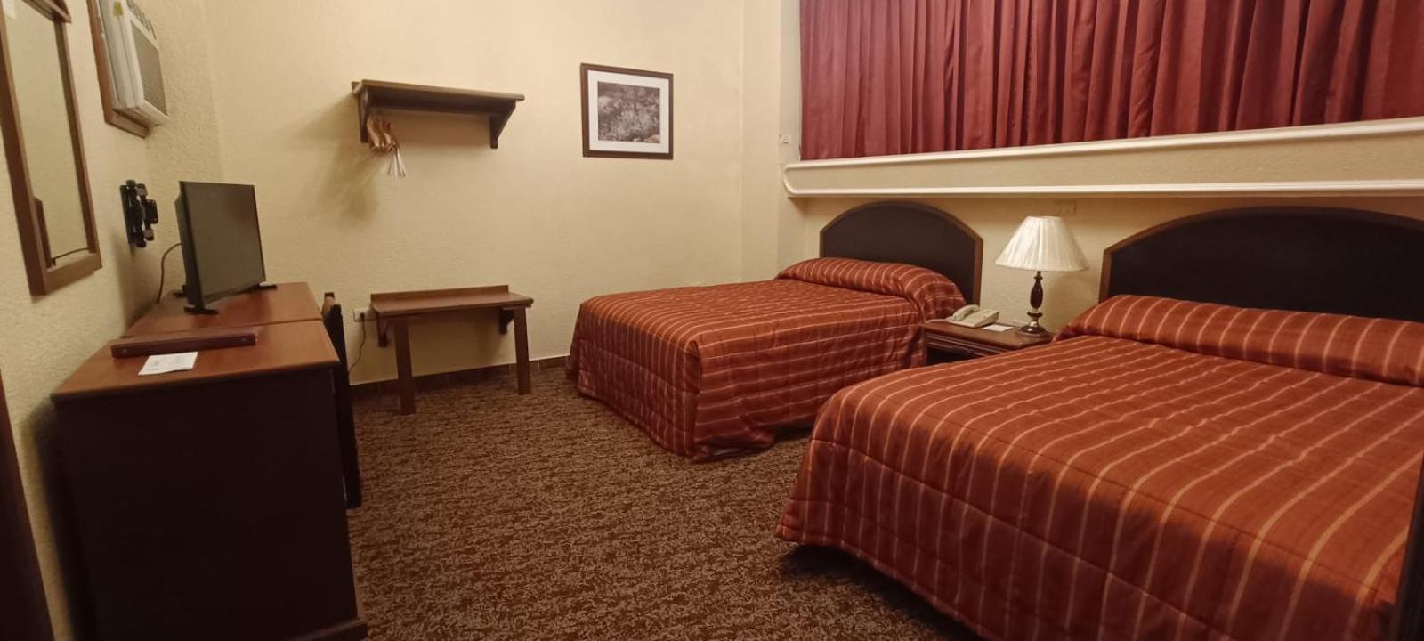 טמפיקו Hotel Montecarlo מראה חיצוני תמונה