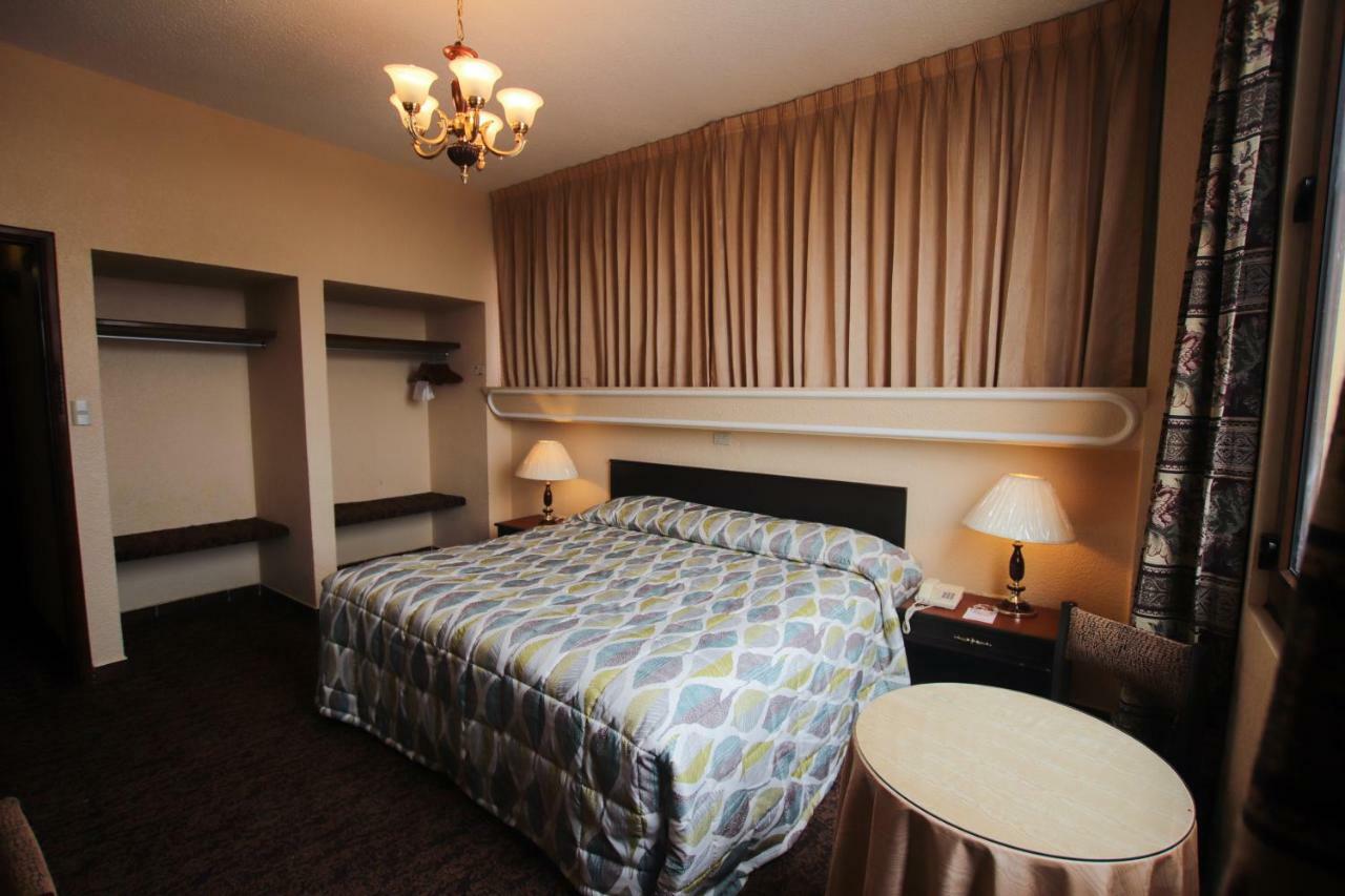טמפיקו Hotel Montecarlo מראה חיצוני תמונה