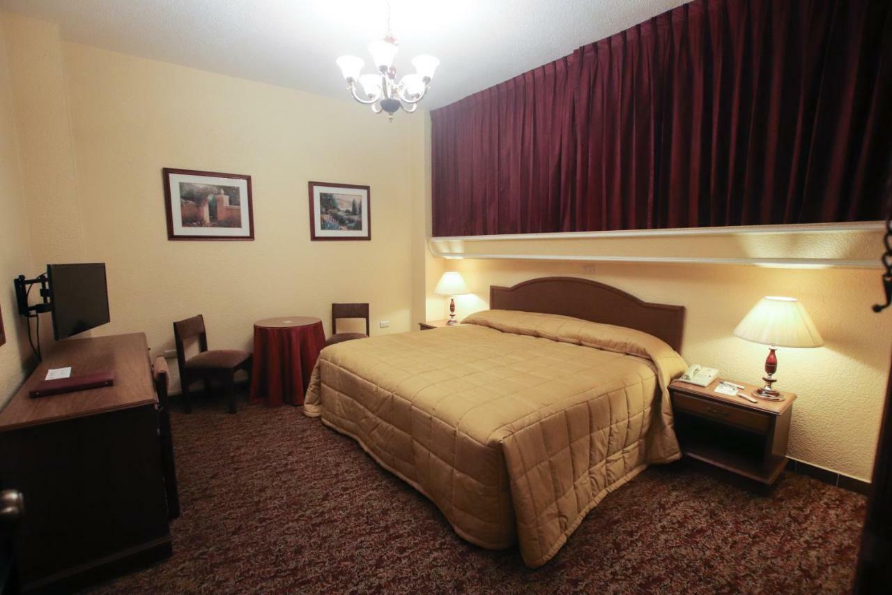 טמפיקו Hotel Montecarlo מראה חיצוני תמונה